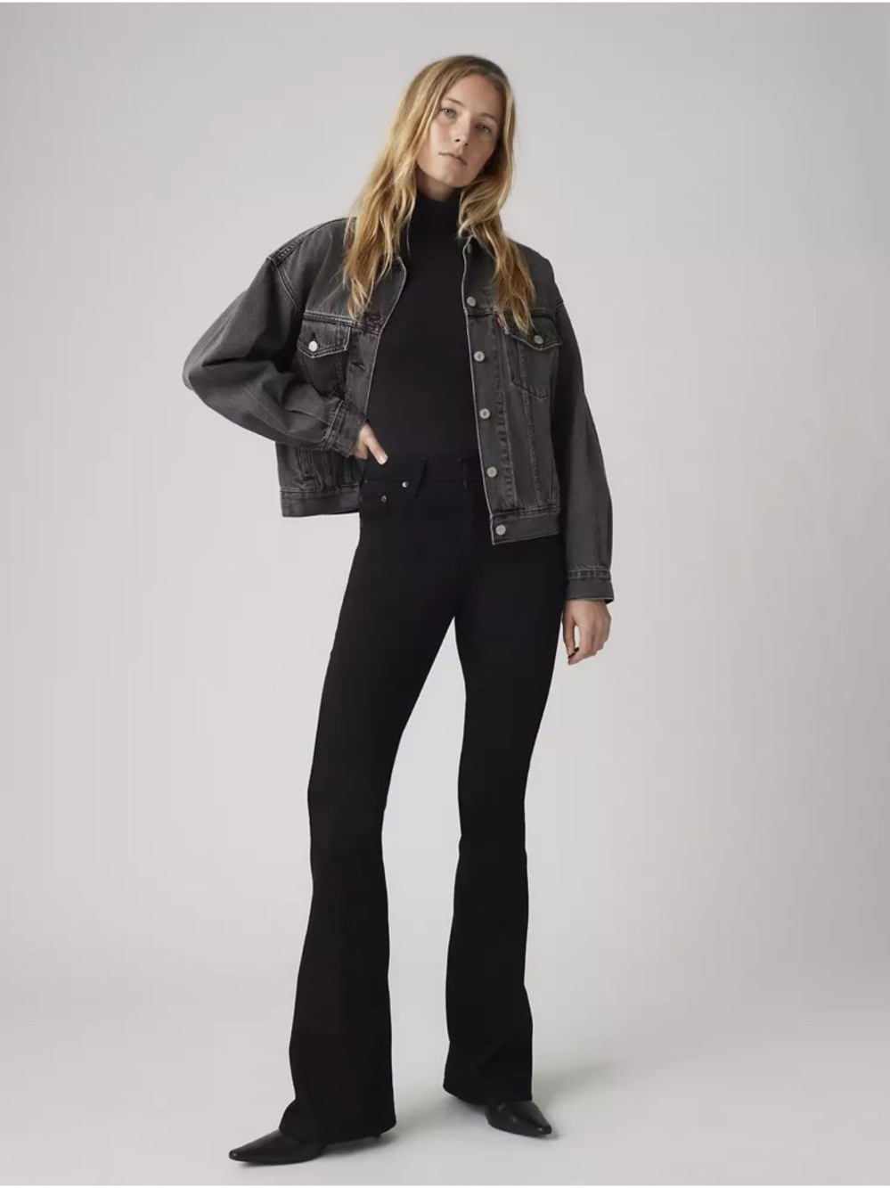 Levi’s 726 High Rise Flare Jeans – Soft Black – W32 L32